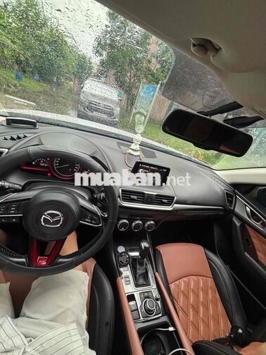 Mazda 3 Sport Hatchback 2018