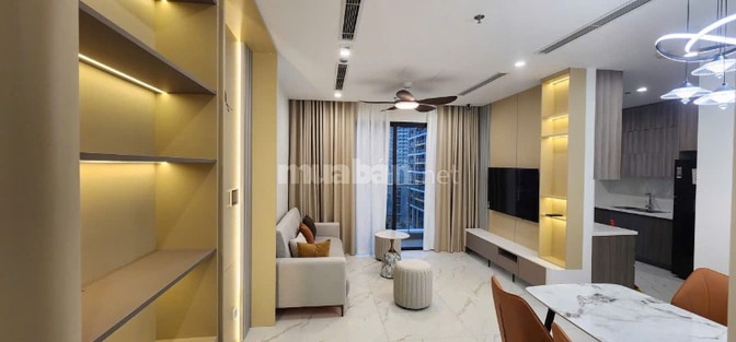 CHO THUÊ 2PN CĂN GÓC THE OPUS ONE FULL NỘI THẤT CAO CẤP  VIEW HỒ Bơi