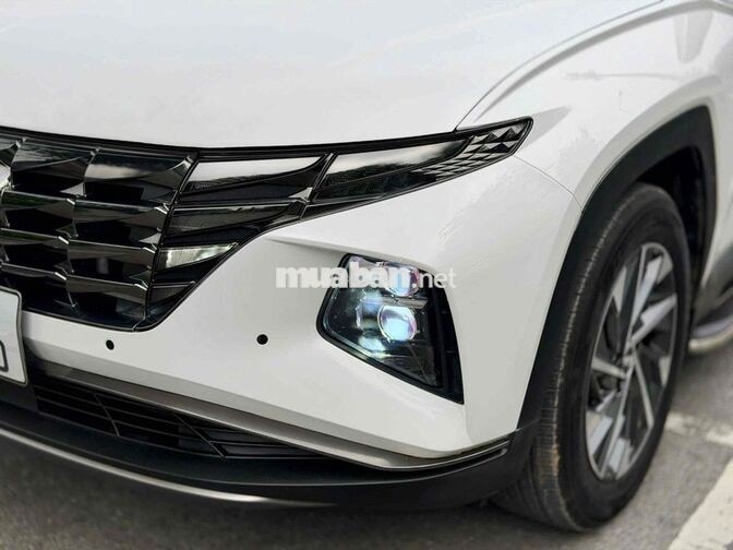 Hyundai Tucson Fun Dầu Số bấm 90000 km Trắng