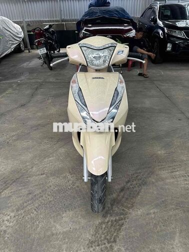 Honda LEAD 125 Fi 2014 Vàng kem cuối 2014 bstp