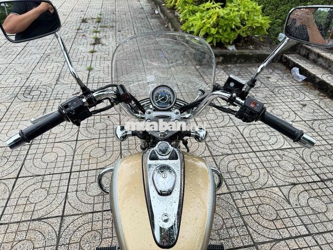 BAJAJ CRUSUE 220cc 2017 Vàng đồng 2700 km