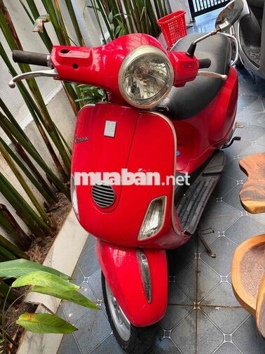 Piaggio Vespa 2023 màu Đỏ