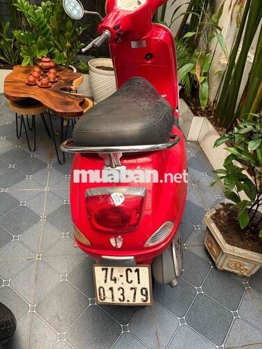 Piaggio Vespa 2023 màu Đỏ