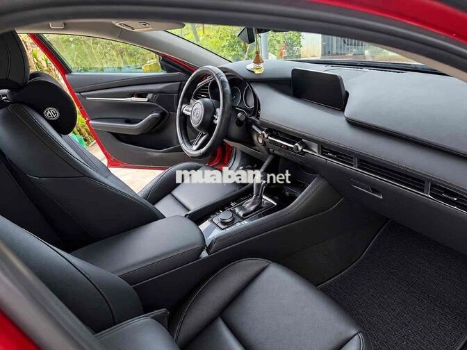 Mazda Mazda3 Luxury 2022 Đỏ 80000 km