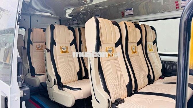 Transit 2024-36.000km Xe Đẹp Lên Nhiều Đồ