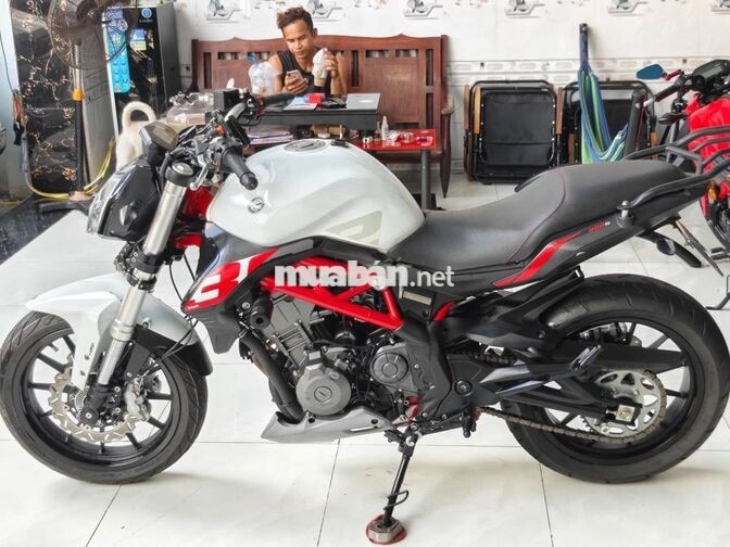 Benelli 302S 2020 Trắng Xe Giá tốt máy hú tê tái