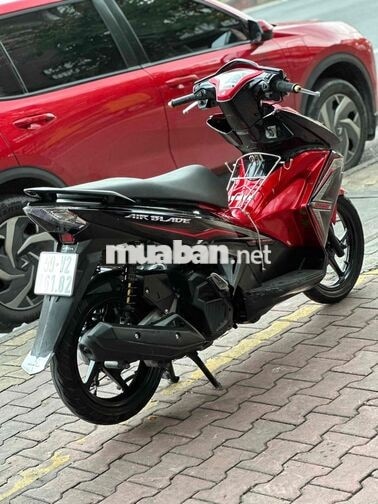 Honda Airblade 125 2015 Đỏ đen - Chính chủ ký giây