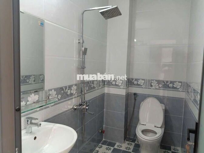 Cho thuê nhà khu An Sương.DT 4x20 .1 trệt 1Lửng 2Lầu 4PN 5WS giá 15tr