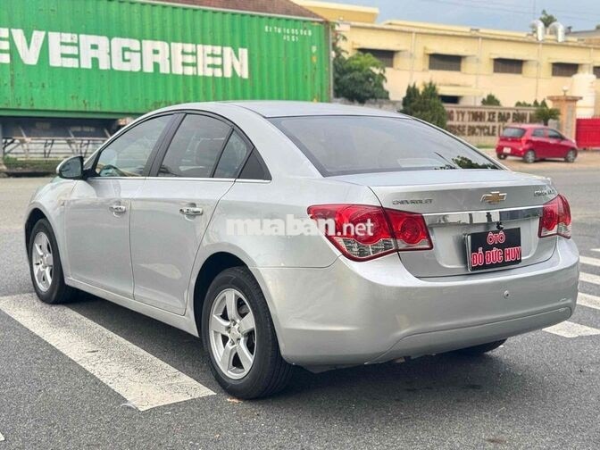 Chevrolet Cruze LT 2017 Số sàn Bạc