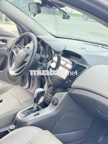 Chevrolet Cruze LT 2017 Số sàn Bạc