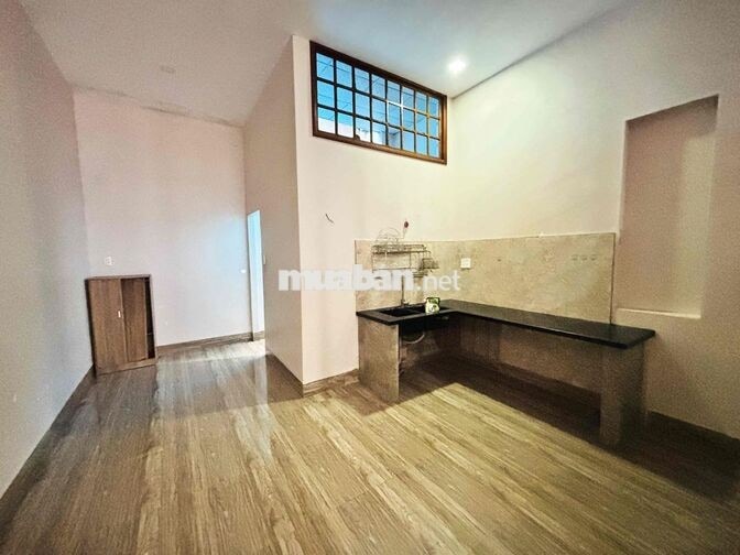 NHÀ NGUYÊN CĂN 1 LẦU HẺM SỐ 44 ĐINH NÚP