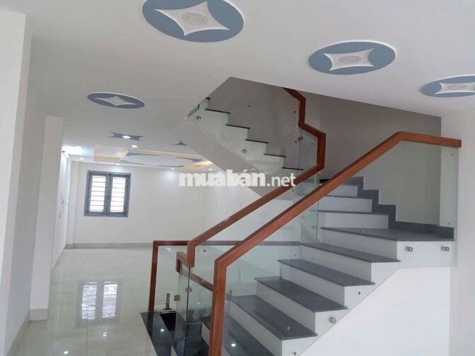 Cho thuê nhà khu An Sương.DT 4x20 .1 trệt 1Lửng 2Lầu 4PN 5WS giá 15tr