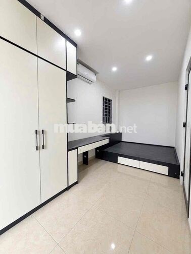 1N1K FULL ĐỒ MỚI BAN CÔNG SIÊU THOÁNG NGAY CÔNG VIÊN HOÀ BÌNH