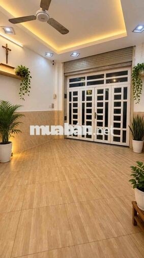 CHO THUÊ PHÒNG 35M² CỬA LỚN – TOILET RIÊNG – MÁY GIẶT – SÂN THƯỢNG PHƠ