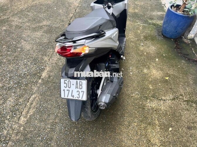 Honda Vario 150 2017 Bạc