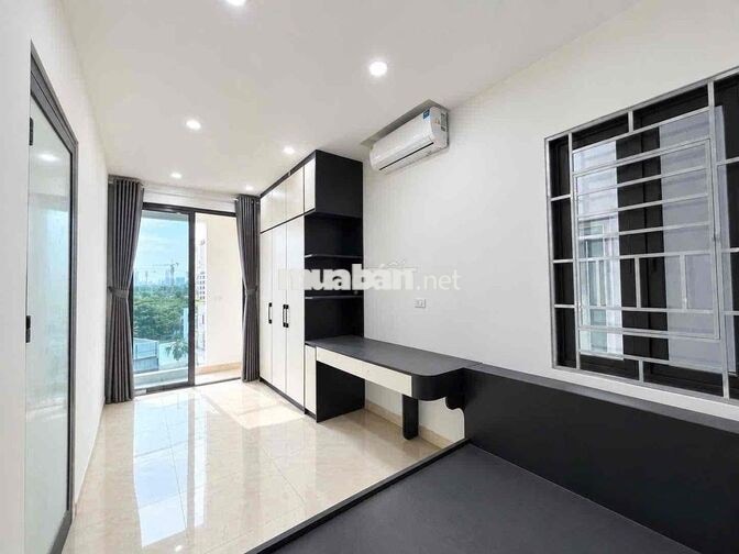 1N1K FULL ĐỒ MỚI BAN CÔNG SIÊU THOÁNG NGAY CÔNG VIÊN HOÀ BÌNH