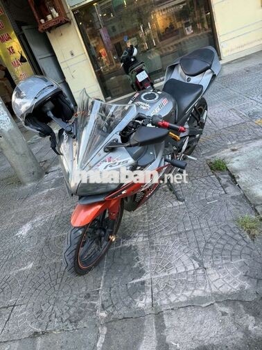 Yamaha R15 Đỏ đen Xe côn tay