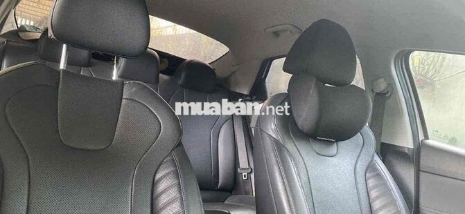 Hyundai Elantra Đặc biệt 2024 Trắng 25000km