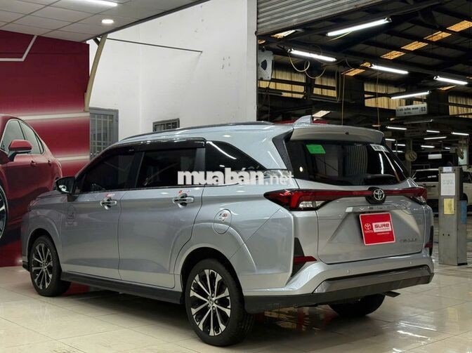 Veloz Top 2026 Bạc 2.800 km - Lợi hơn xe mới 70tr