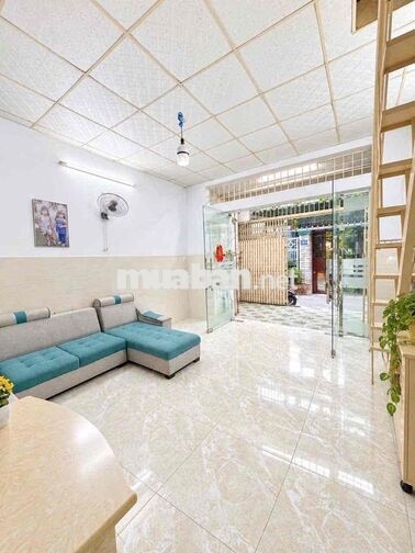 Nhà 50m2 hẻm xe hơi luỹ Bán bích sát Đầm Sen