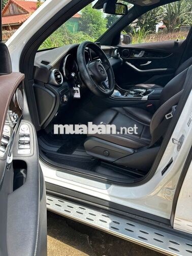 Mercedes-Benz GLC200 2019 Trắng 80000 km