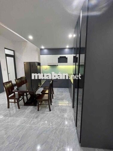 CẦN TIỀN NÊN BÁN CĂN NHÀ 3 TẦNG MỚI XÂY KIÊN CỐ