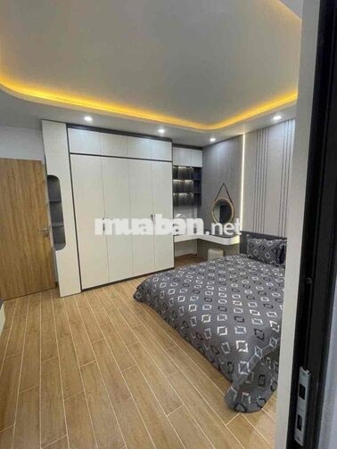 CẦN TIỀN NÊN BÁN CĂN NHÀ 3 TẦNG MỚI XÂY KIÊN CỐ