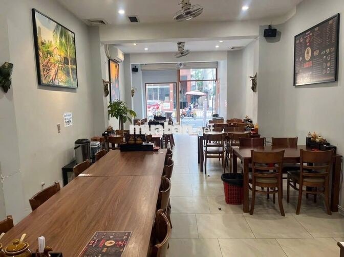 MẶT TIỀN NGUYỄN THỊ MINH KHAI QUẬN 3