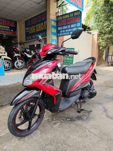 Yamaha Luvias Fi 11 ngàn km Đỏ đen Đồng Nai