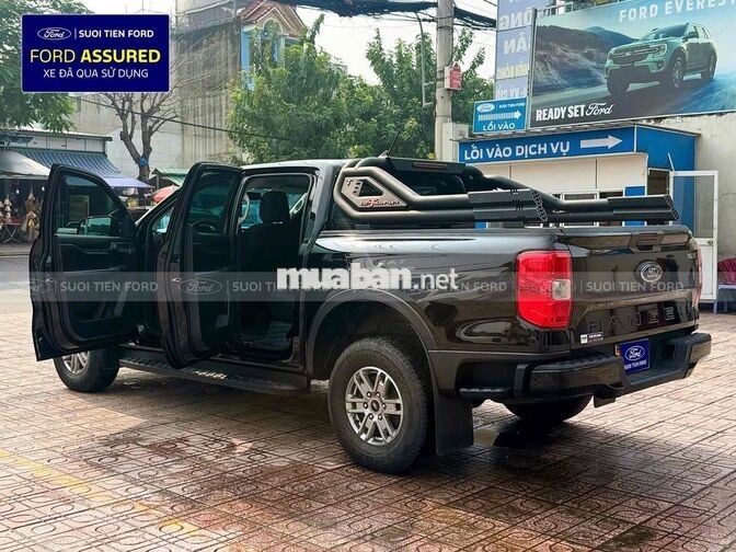Ford Ranger XLS 4x2 2025 Đen 42.900 km