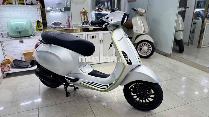 Piaggio Sprint 2022 Bạc