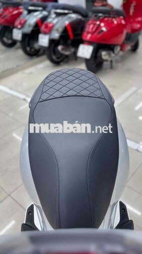Piaggio Sprint 2022 Bạc