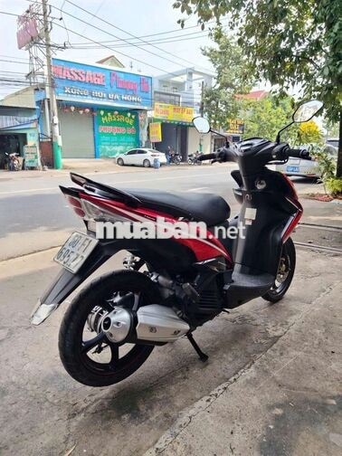 Yamaha Luvias Fi 11 ngàn km Đỏ đen Đồng Nai