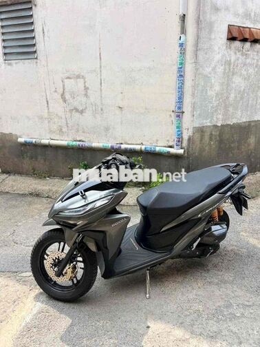 Honda Vario 150 Xám Xe tay ga chính chủ máy zin êm