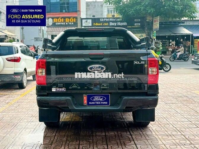 Ford Ranger XLS 4x2 2025 Đen 42.900 km