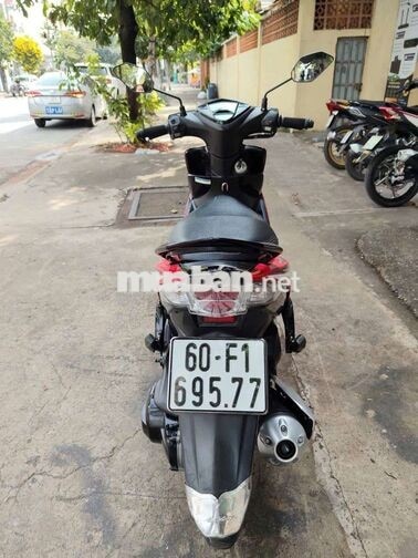 Yamaha Luvias Fi 11 ngàn km Đỏ đen Đồng Nai