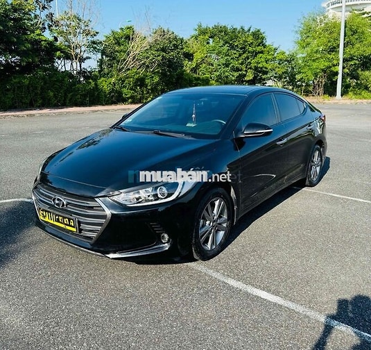 Hyundai Elantra 2018 1.6 AT zin 9v sơ cua chưa hạ