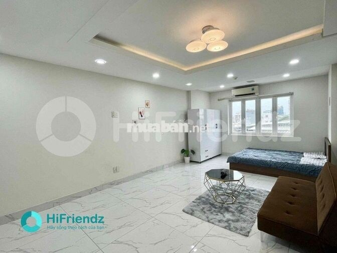 PHÒNG CỬA SỔ LỚN - THANG MÁY NGAY CẦU PHẠM VĂN CHÍ SÁT Q5
