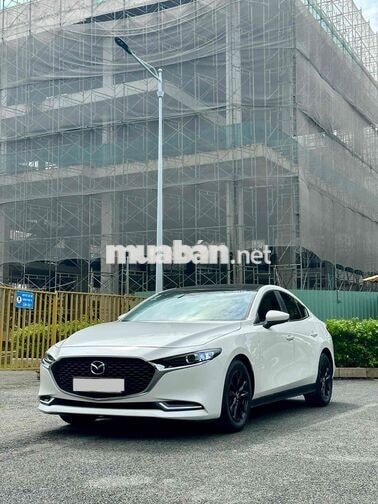 Mazda 3 2020 1.5L Luxury - 62000 km