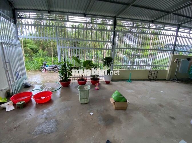 Cho thuê nhà riêng tại Hẻm 76, Nguyễn Trung Ngạn, An Bình