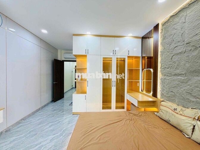 Nhà Khu Phân Lô Đường 8m Trường Chinh 4PN 5WC Có Gara xe hơi 20tr