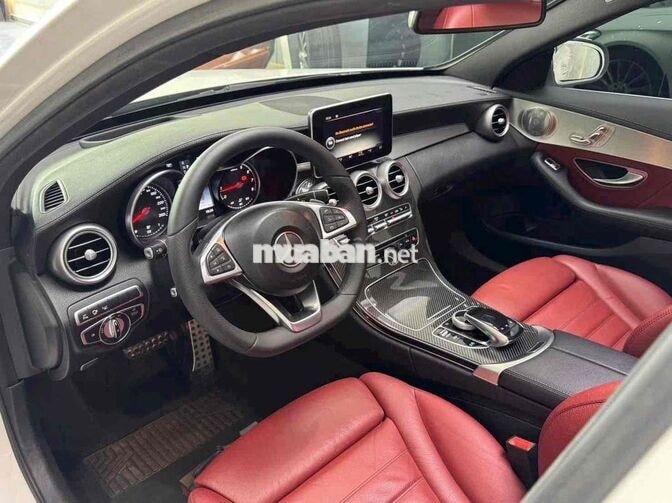 Mercedes C300 AMG 2017 Trắng 80000 km