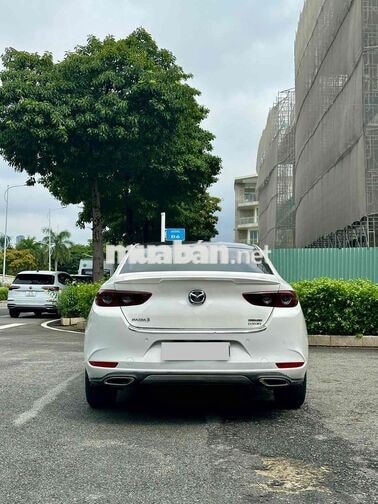 Mazda 3 2020 1.5L Luxury - 62000 km