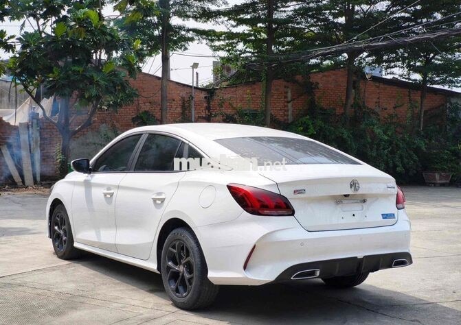 MG MG5 1.5 Standard 2024 Trắng 45.000 km