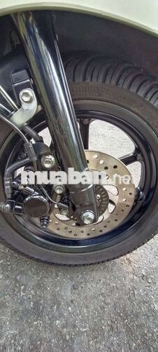 Yamaha Grande Vàng đồng Tự động Đèn LED