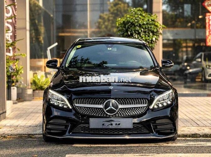 Mercedes C180 AMG 2021 Đen 30000 km