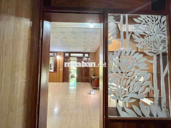 cho thuê nhà sân vườn lộ ô tô Huỳnh Phan Hộ
