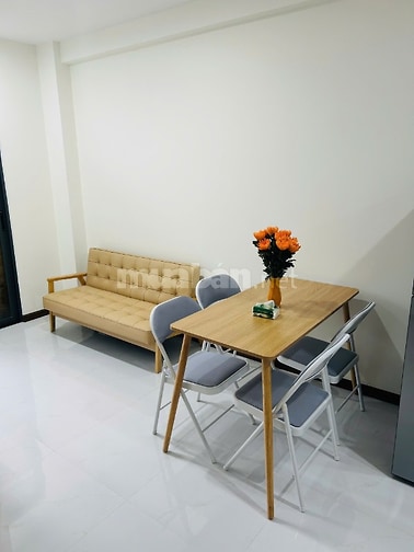 Diamond Boulevard 2PN 1WC tầng 27 - full nội thất & điện máy mới 100% 