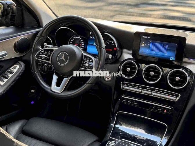 Mercedes C180 AMG 2021 Đen 30000 km