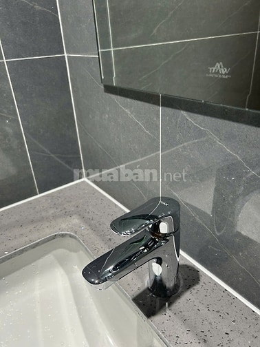 Diamond Boulevard 2PN 1WC tầng 27 - full nội thất & điện máy mới 100% 